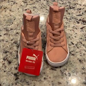 Puma Sneakers